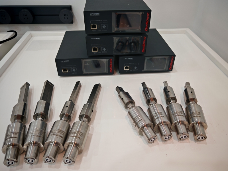 超声波塑料焊接：精密制造的高效解决方案